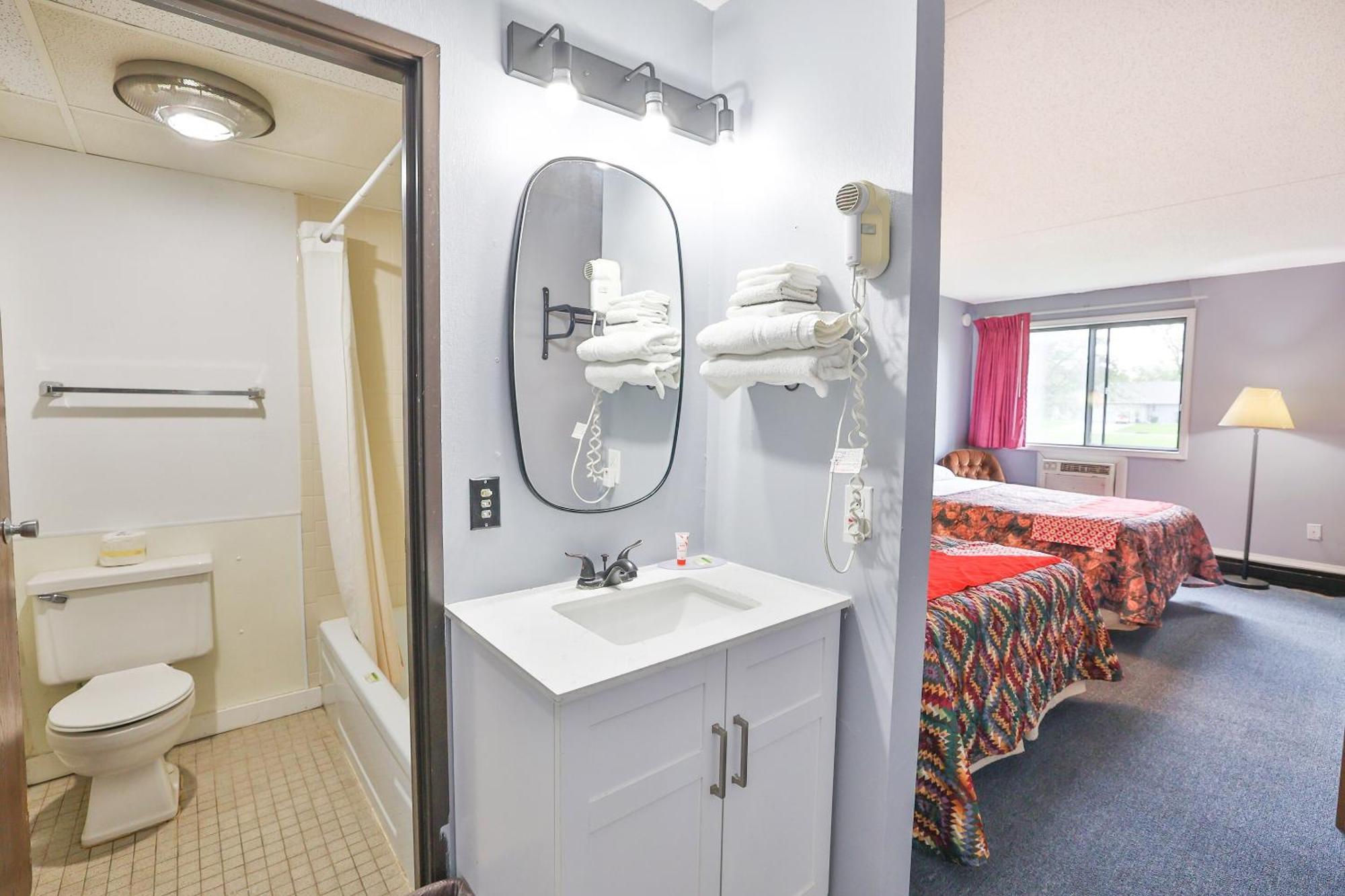 Oyo Hotel Pipestone Mn, Canterbury Park Zewnętrze zdjęcie
